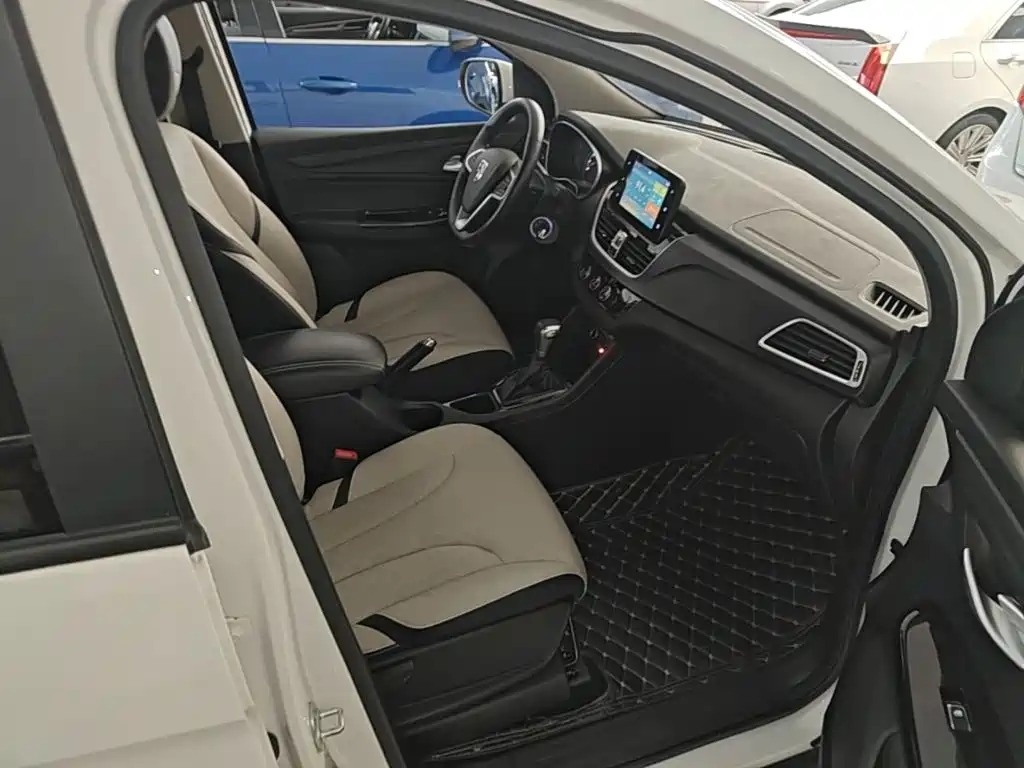 Baojun 730 — миниатюра 25