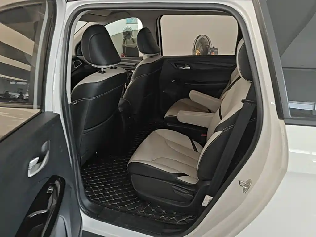 Baojun 730 — миниатюра 17