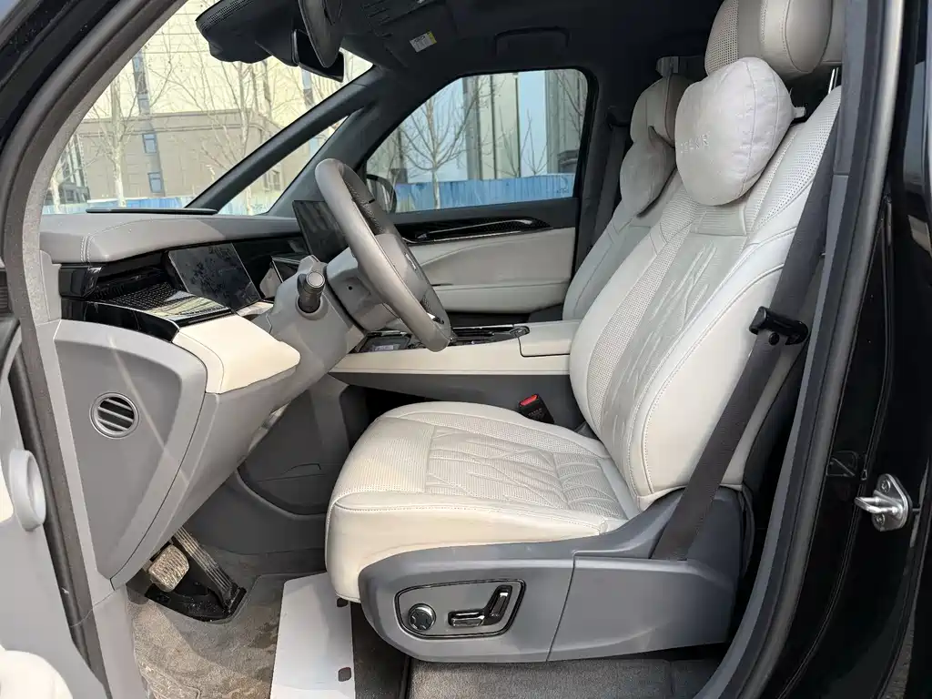 ZEEKR EXTREME KRYPTON 009