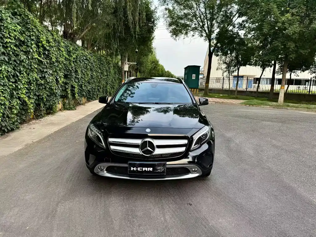 Mercedes-Benz GLA — миниатюра 2