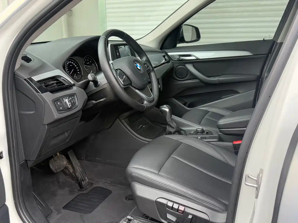 BMW X1 — миниатюра 5