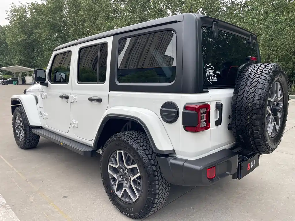 Jeep Wrangler — миниатюра 6