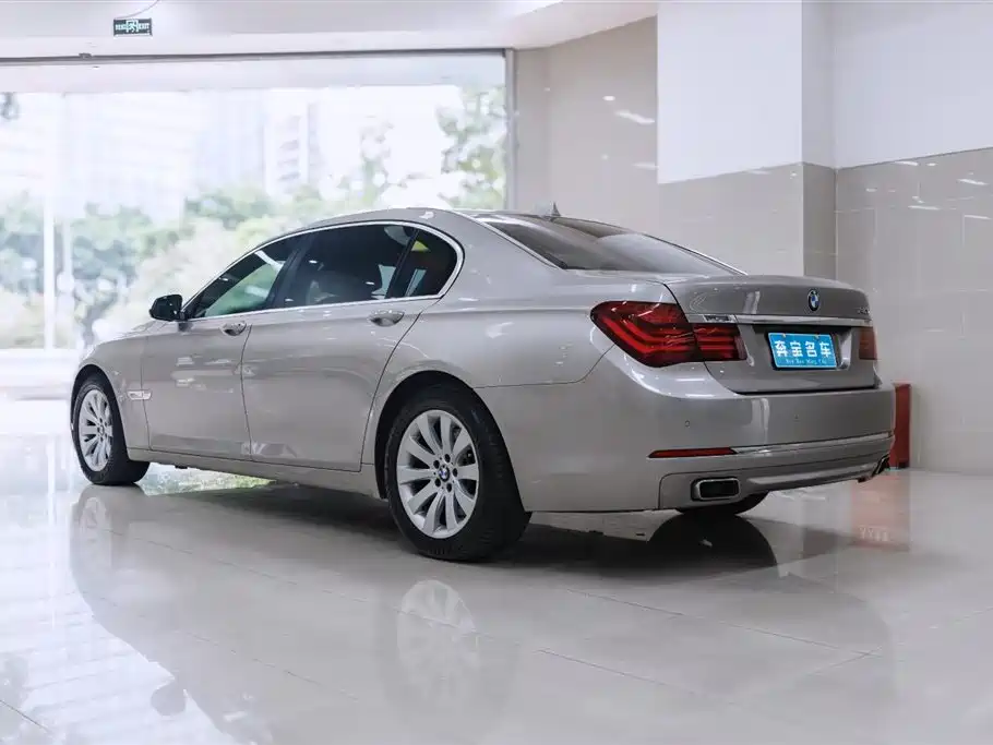 BMW 7 Series 7 2013 740Li Luxury