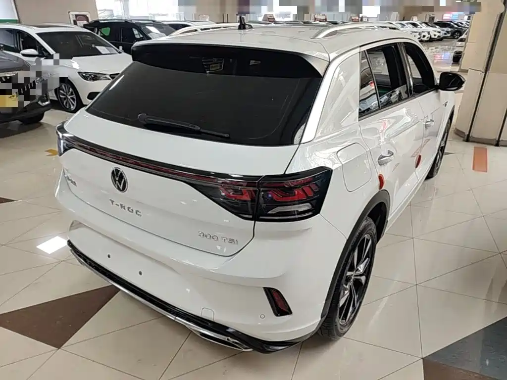 Volkswagen T-Roc — миниатюра 7