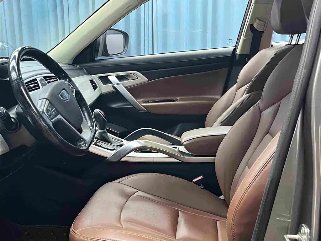 Geely Boyue — миниатюра 4