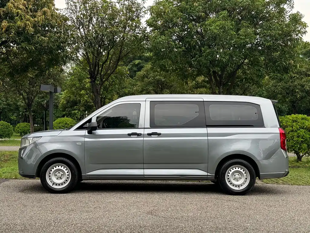 Wuling Zhengcheng — миниатюра 4