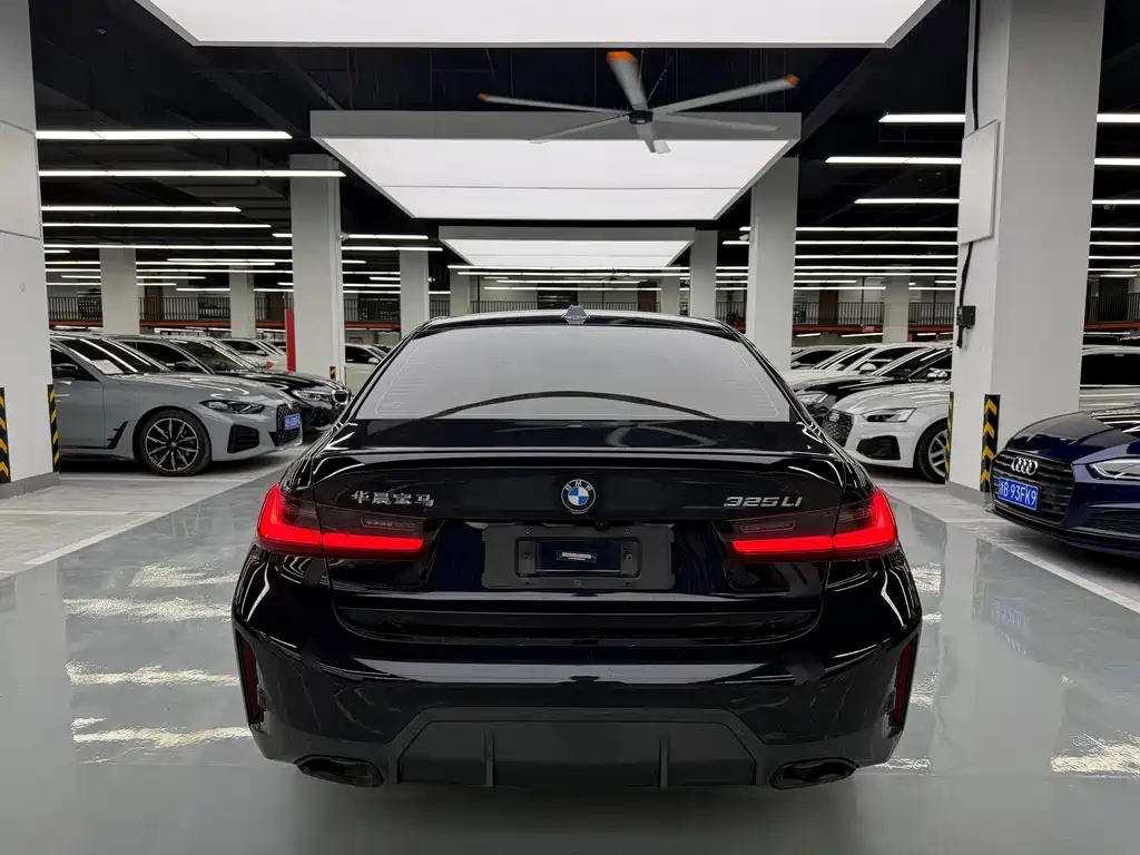 BMW 3 Series — миниатюра 14