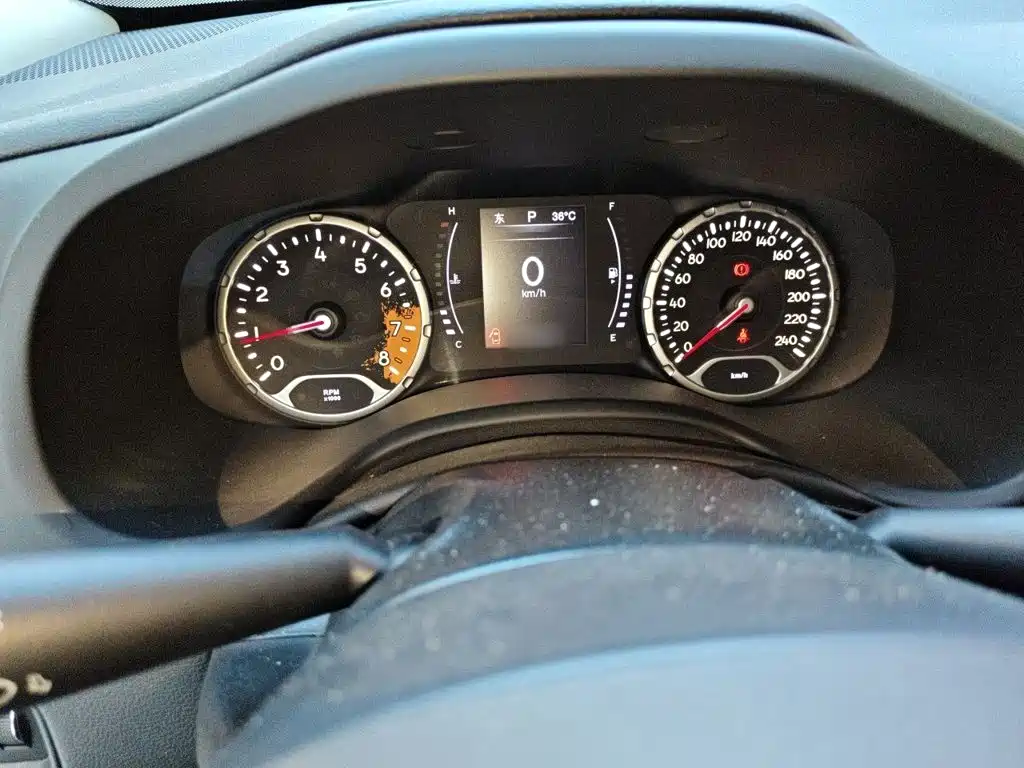 Jeep Renegade — миниатюра 4