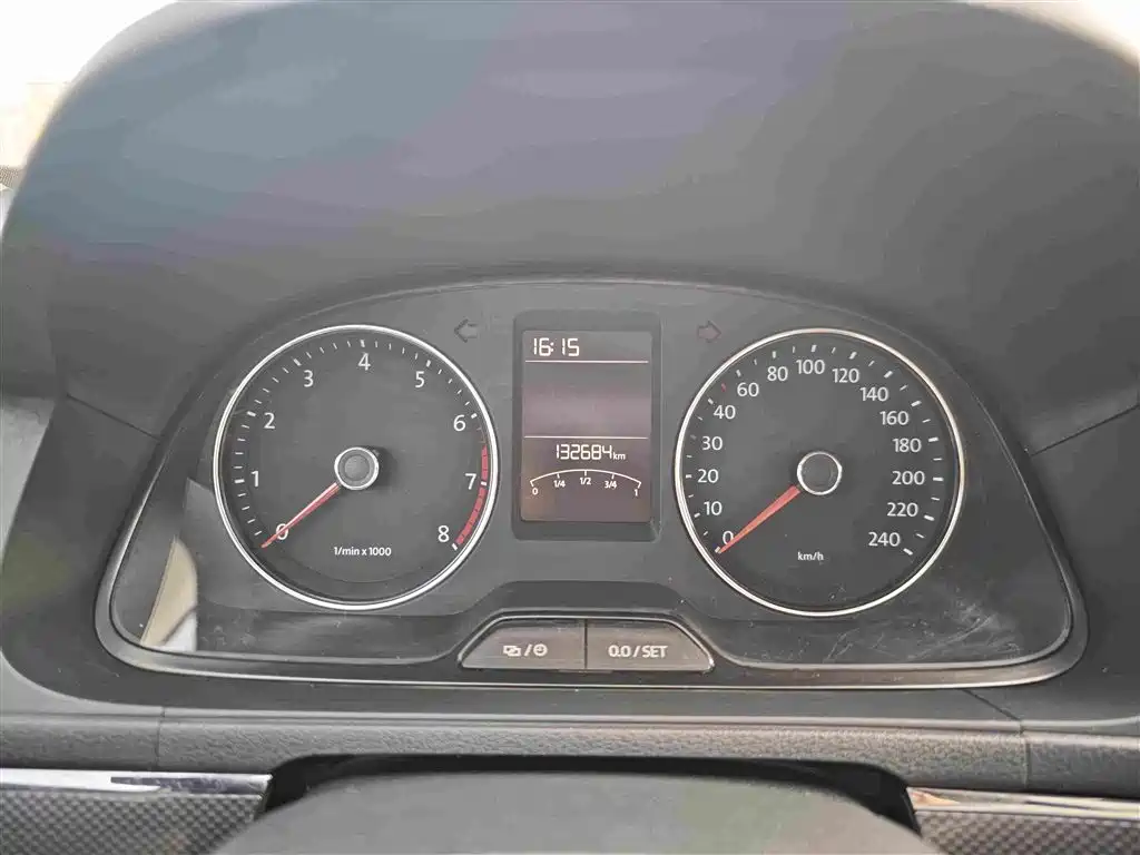 Volkswagen Cross Lavida — миниатюра 13