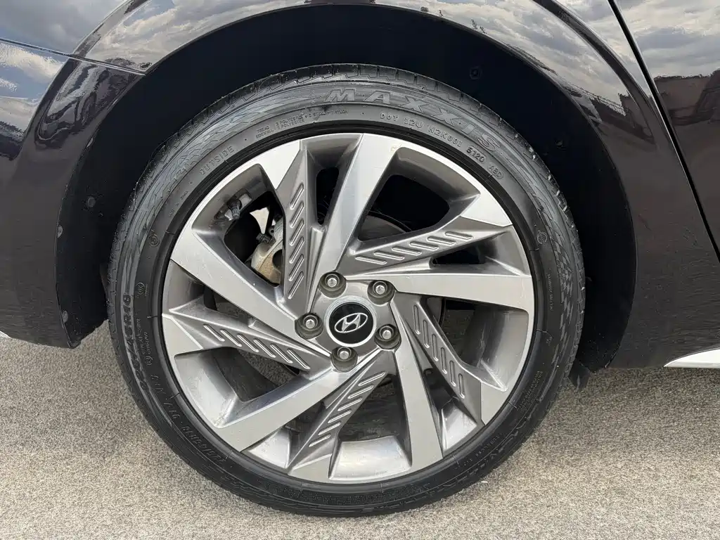 Hyundai Mistra — миниатюра 26