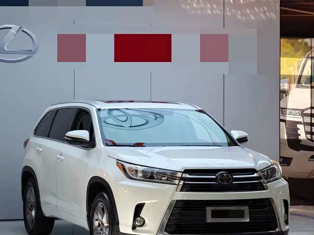 Toyota Highlander — миниатюра 3