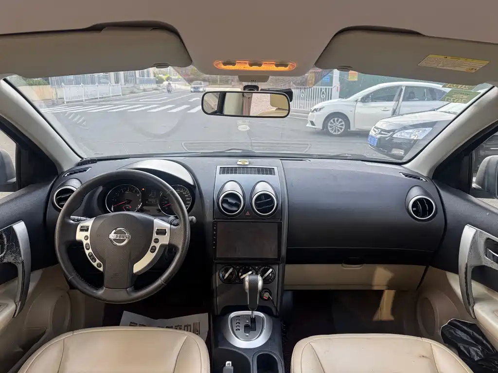 Nissan Qashqai — миниатюра 5