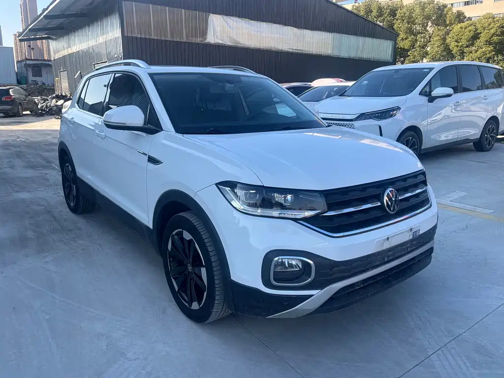 VOLKSWAGEN EXPLORING THE SHADOW