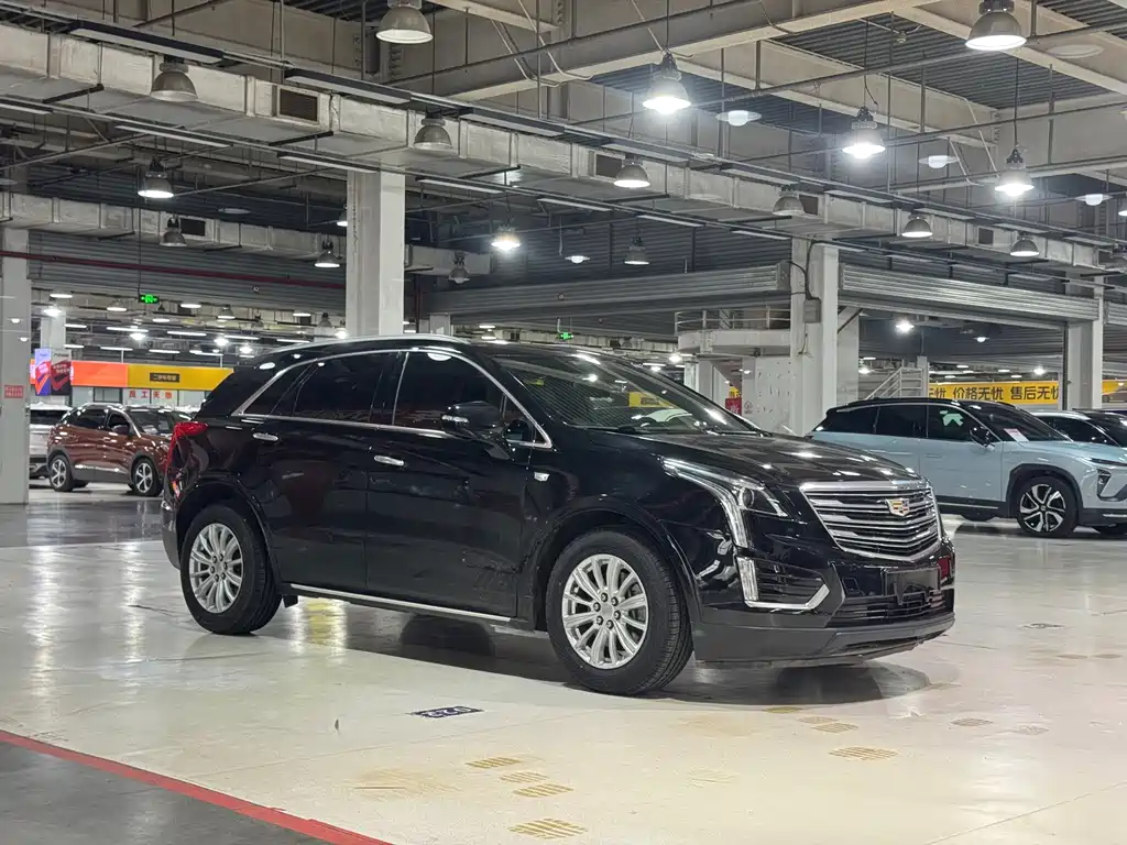 Cadillac XT5 — миниатюра 3