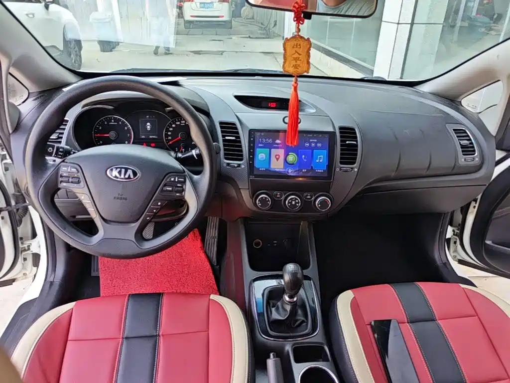 Kia K3 — миниатюра 10