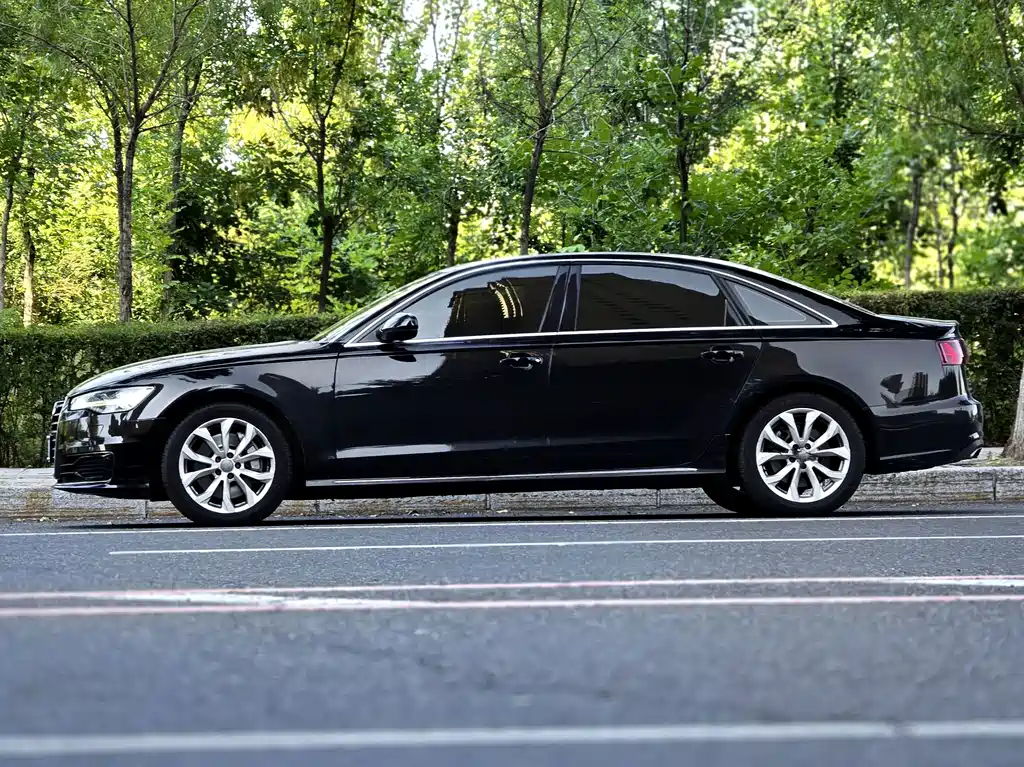 Audi A6L — миниатюра 5
