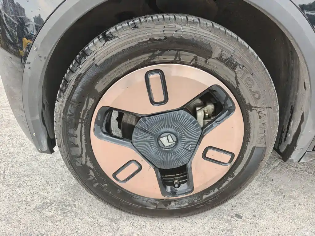 Baojun KiWi EV — миниатюра 23