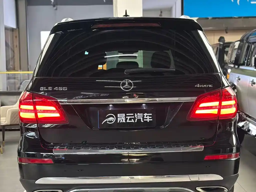 Mercedes-Benz GLS — миниатюра 8