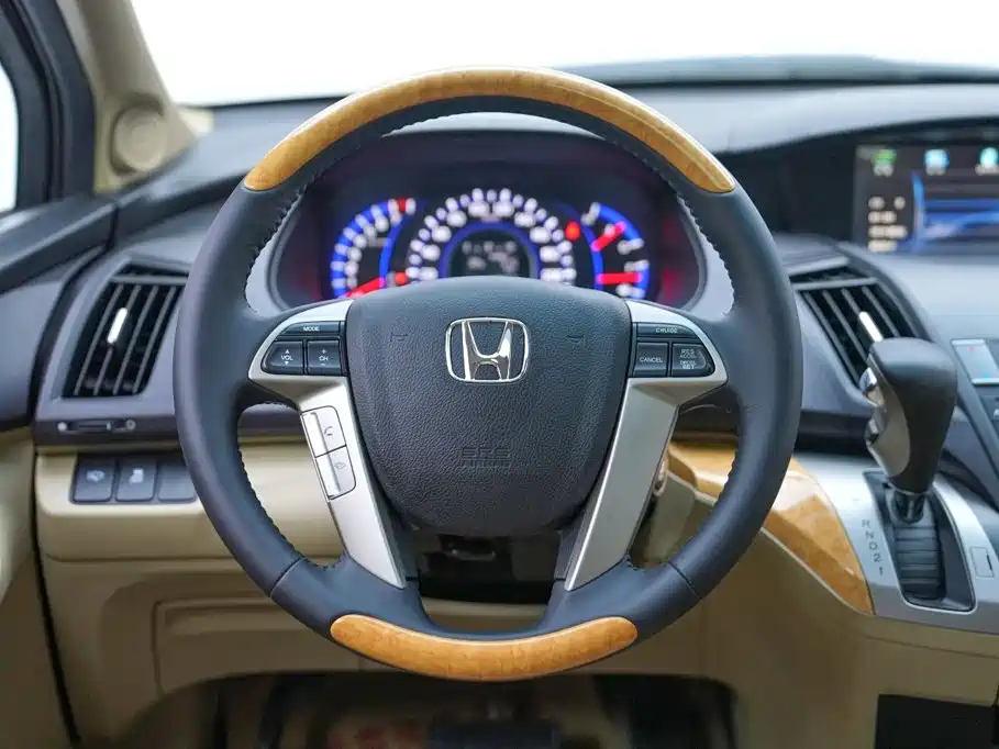 Honda Odyssey — миниатюра 12