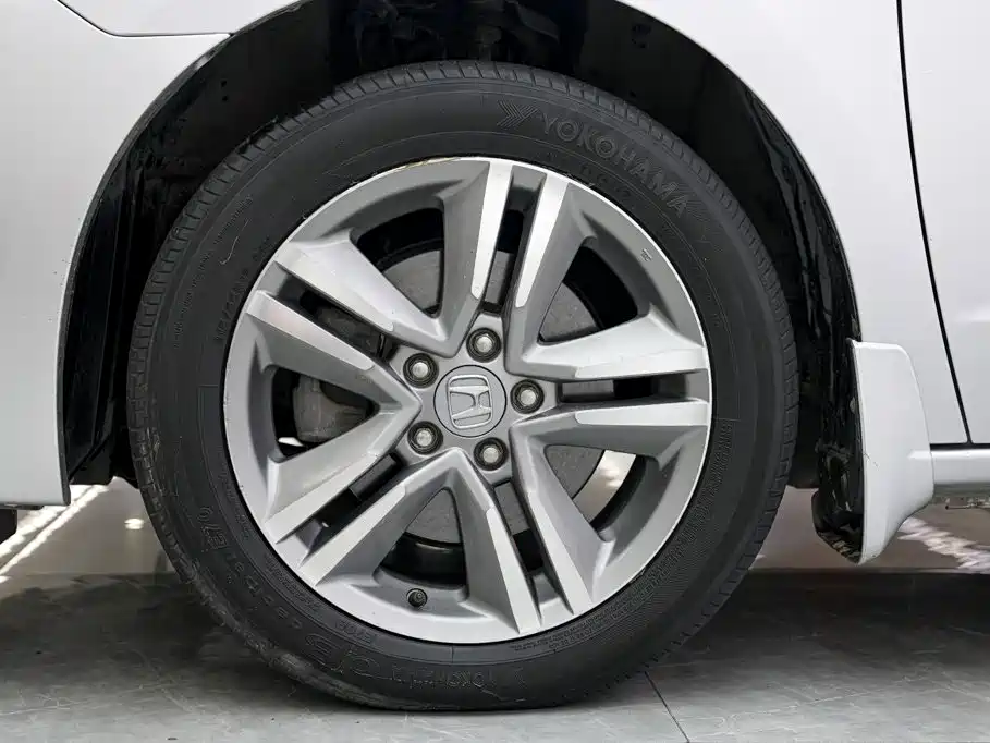 Honda Odyssey — миниатюра 5