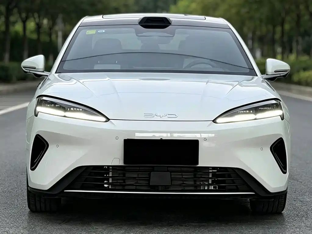BYD Seal 07 DM-i — миниатюра 2