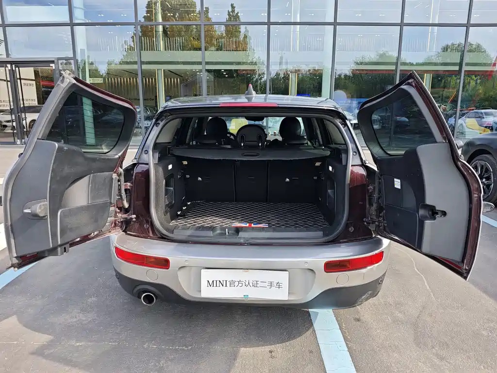 MINI Mini Clubman — миниатюра 12