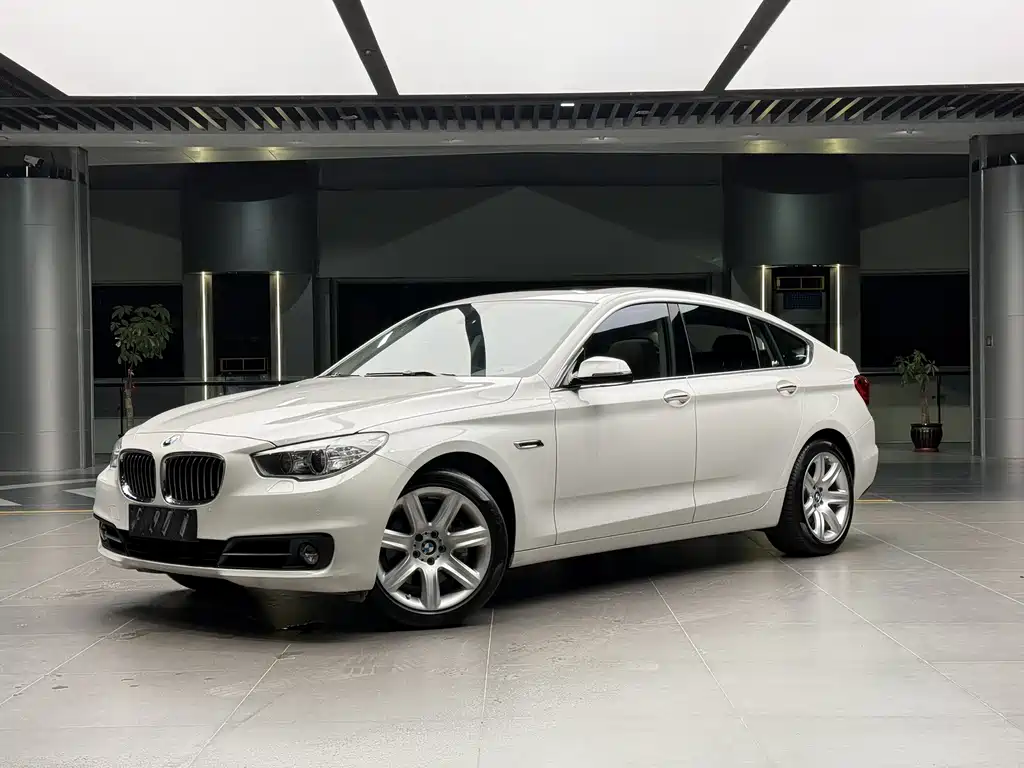 BMW 5 Series GT 2016