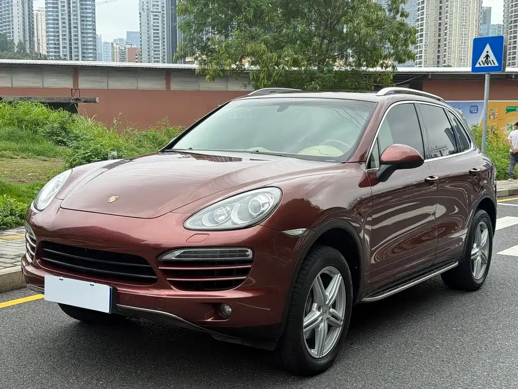 Porsche Cayenne 2012