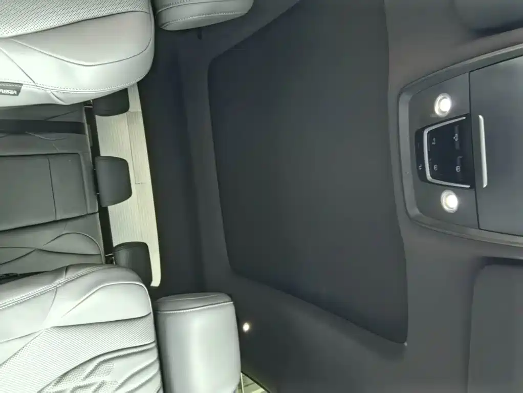 BYD Seal 07 DM-i — миниатюра 15