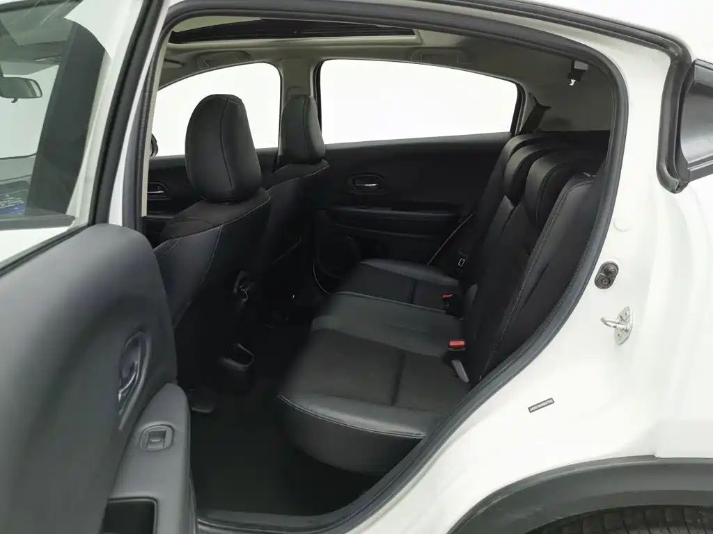 Honda Vezel — миниатюра 15