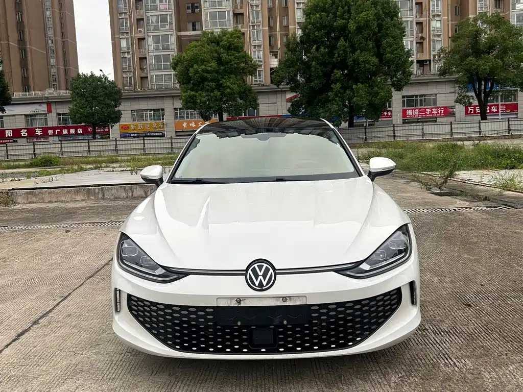 Volkswagen Lamando — миниатюра 2