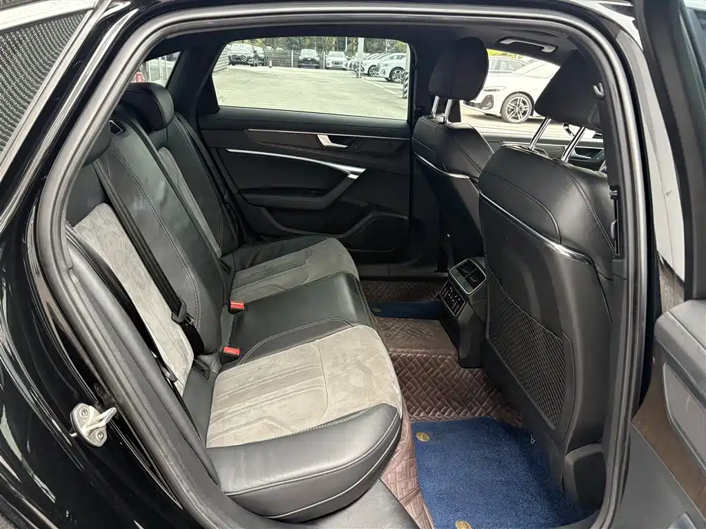 Audi A6L — миниатюра 9