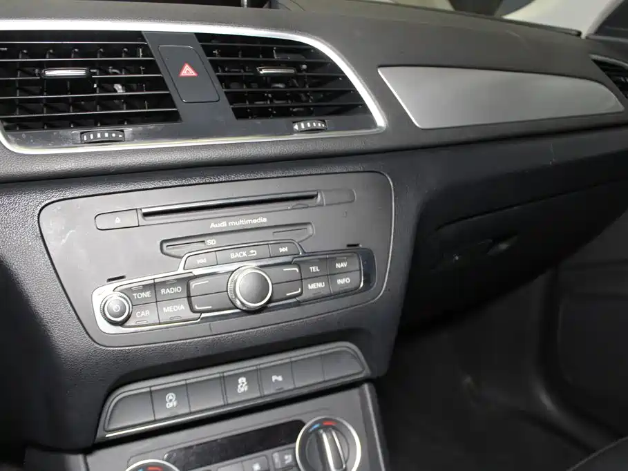 Audi Q3 — миниатюра 13