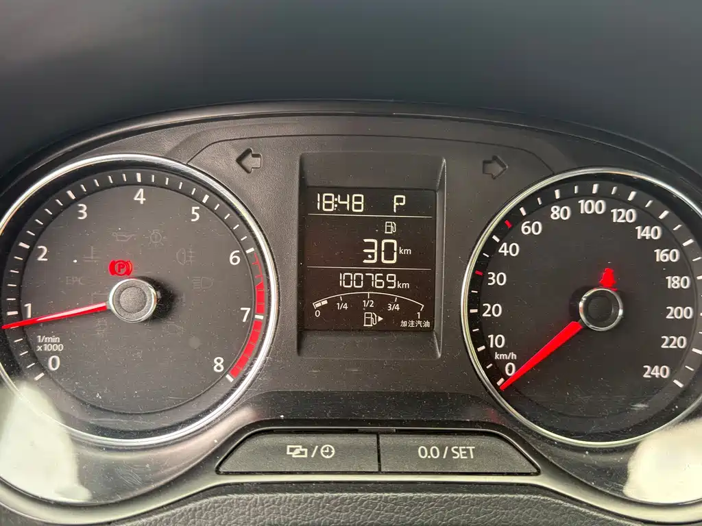 Volkswagen Polo — миниатюра 6