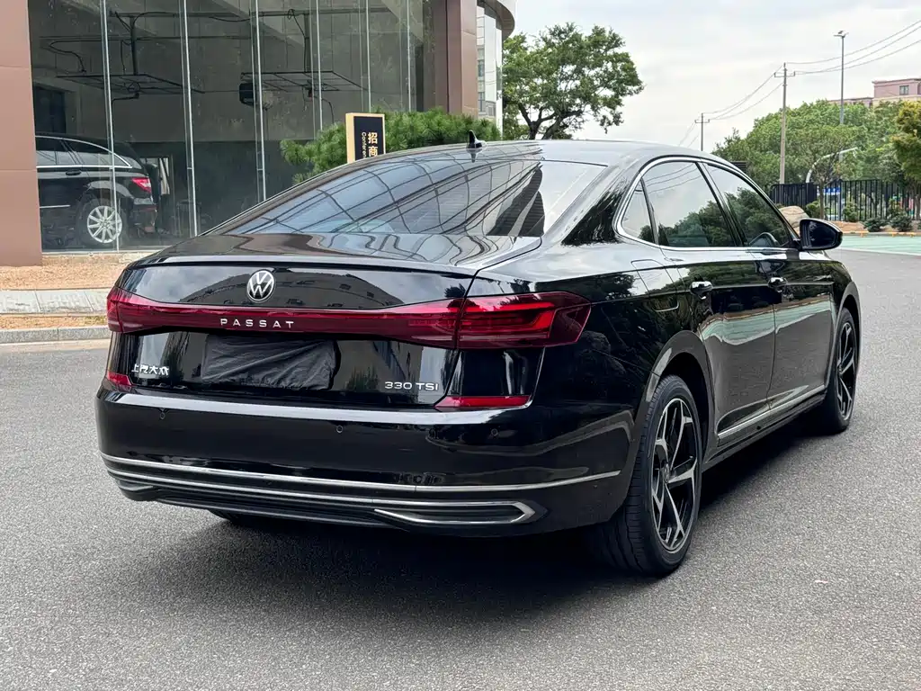 Volkswagen Passat — миниатюра 16