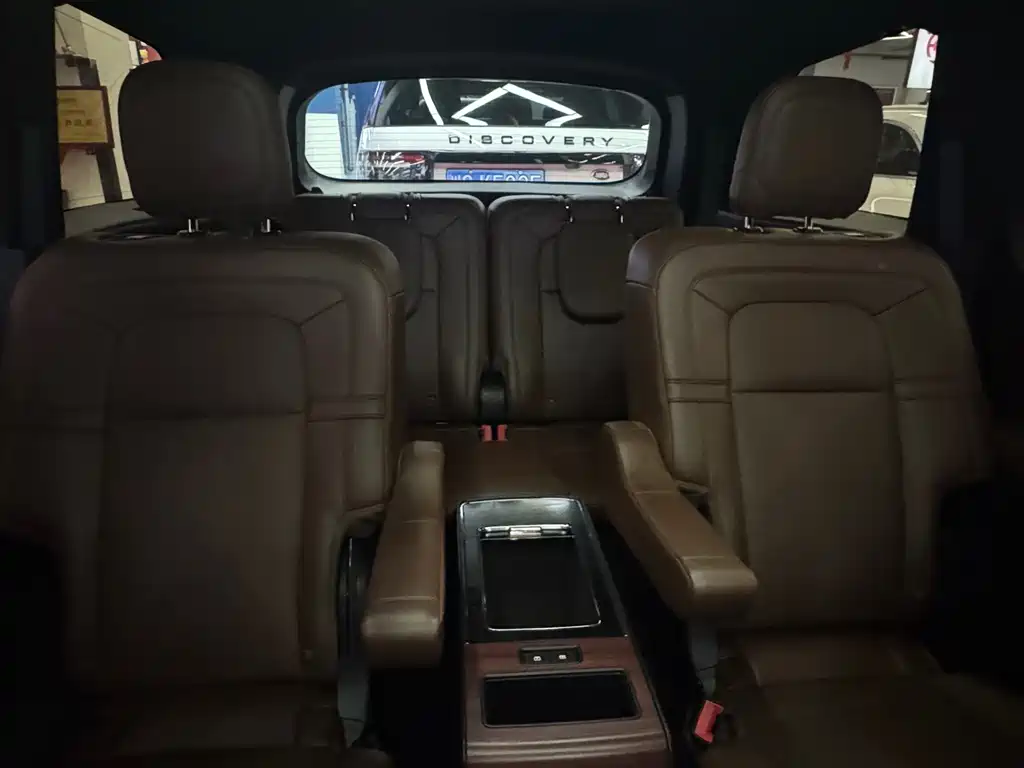 Lincoln Aviator — миниатюра 9