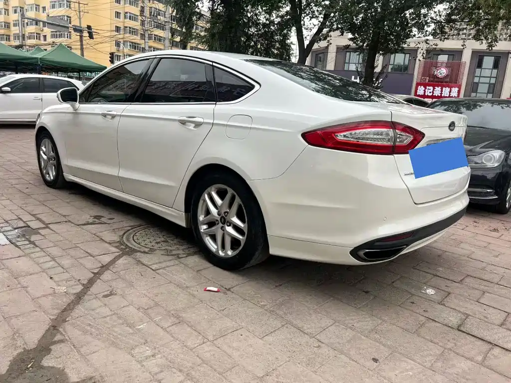Ford Mondeo — миниатюра 5