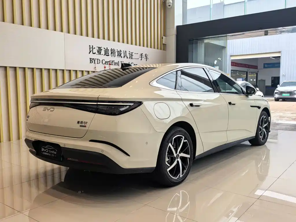BYD Seal 07 DM-i — миниатюра 6