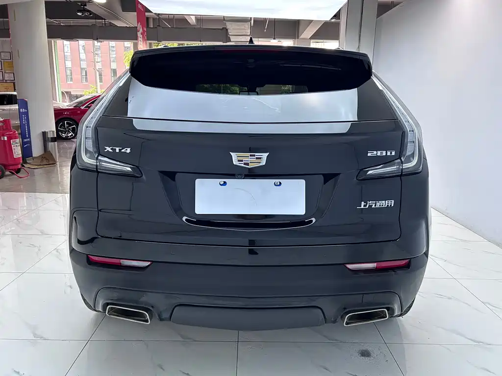 Cadillac XT4 2018 28T Luxury Sport