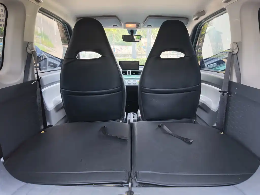 Wuling MINIEV — миниатюра 12