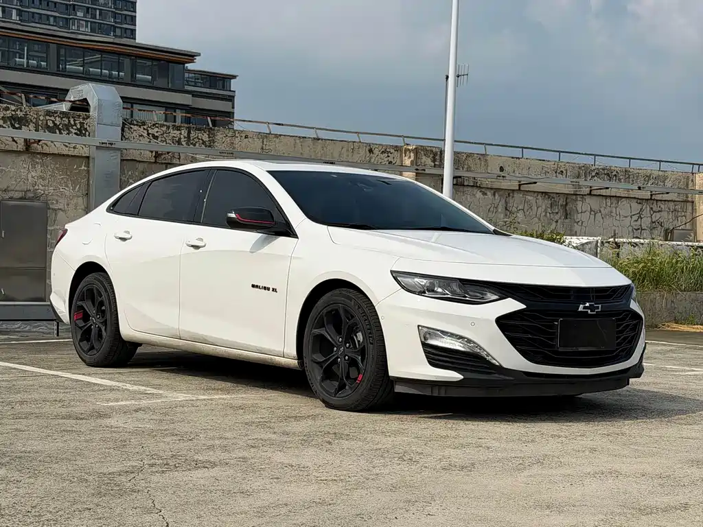 Chevrolet Malibu XL — миниатюра 3