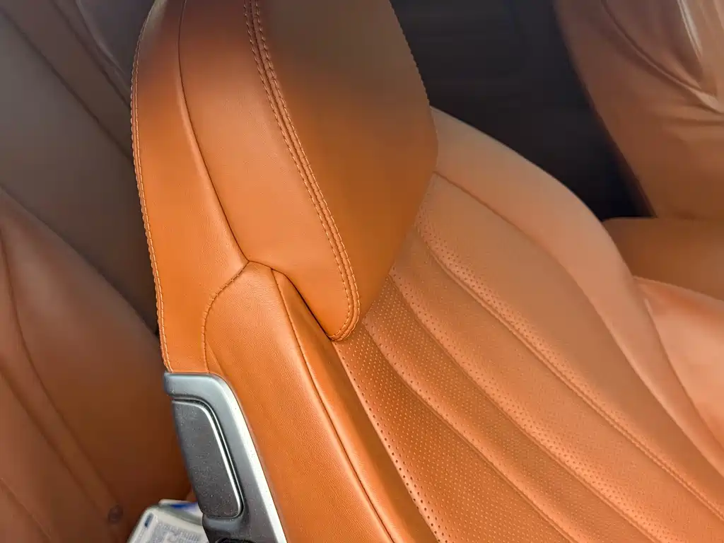 Bentley Continental — миниатюра 10