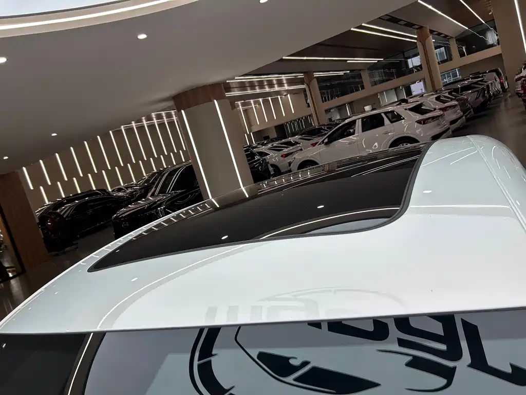 Porsche Macan — миниатюра 41