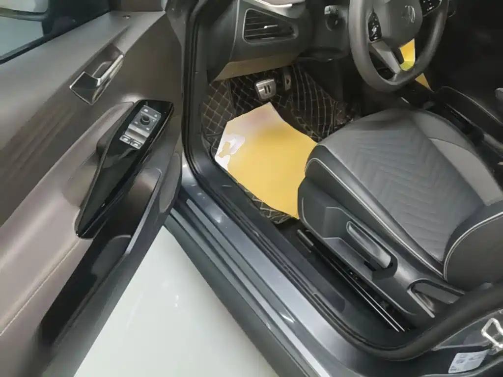 Volkswagen ID.3 — миниатюра 16