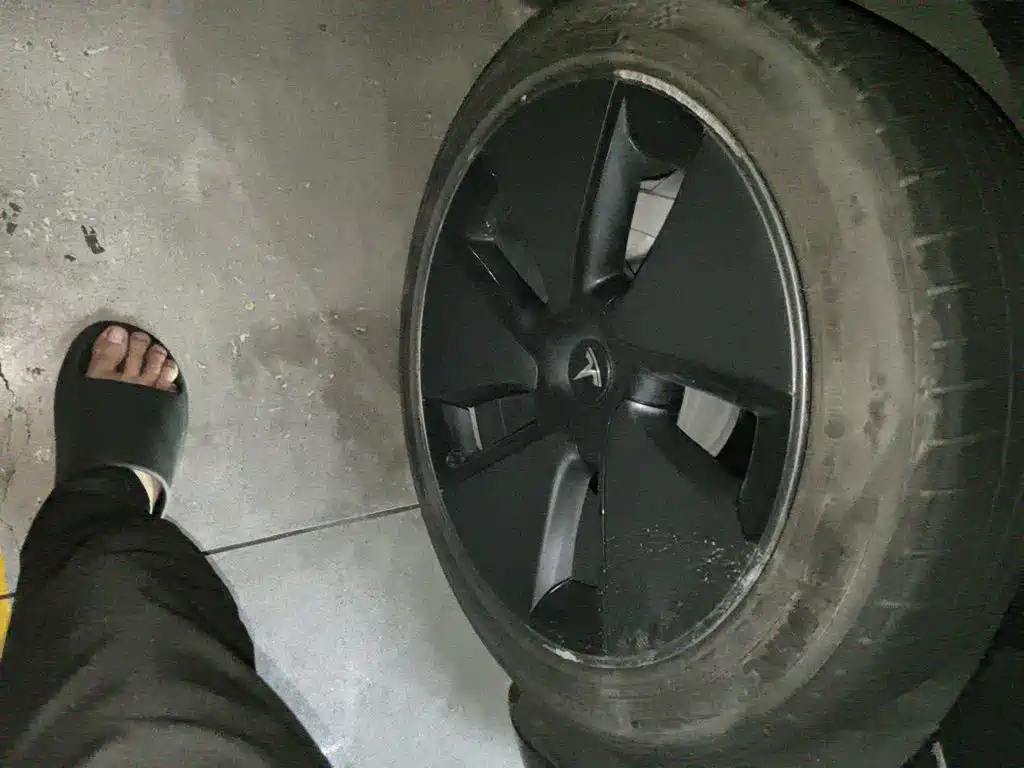 Tesla Model 3 — миниатюра 25