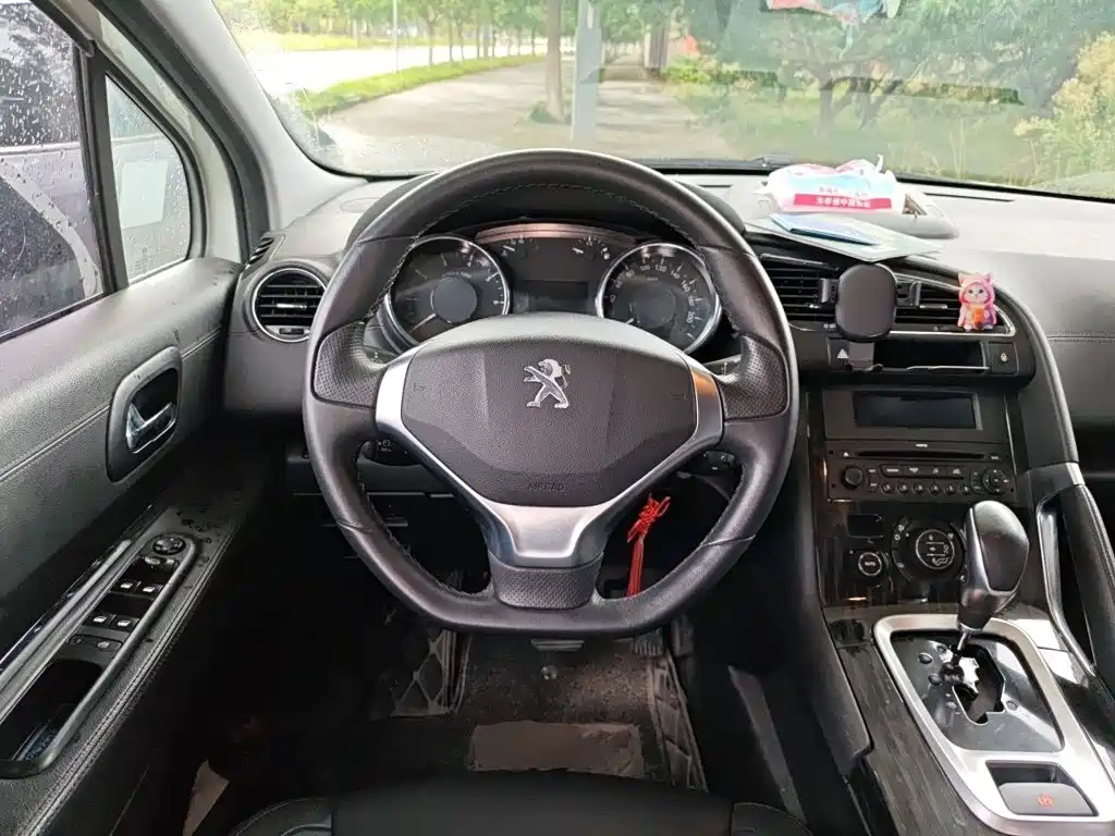 Peugeot 3008 — миниатюра 6