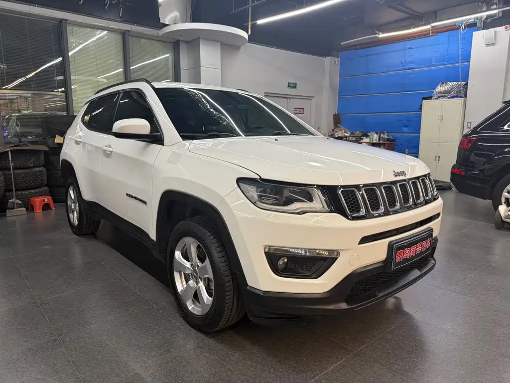 Jeep Compass — миниатюра 3
