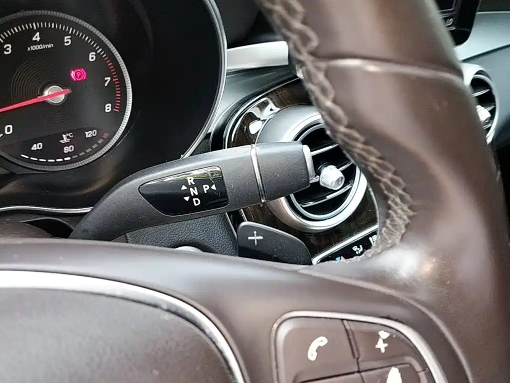 Mercedes-Benz GLC — миниатюра 14