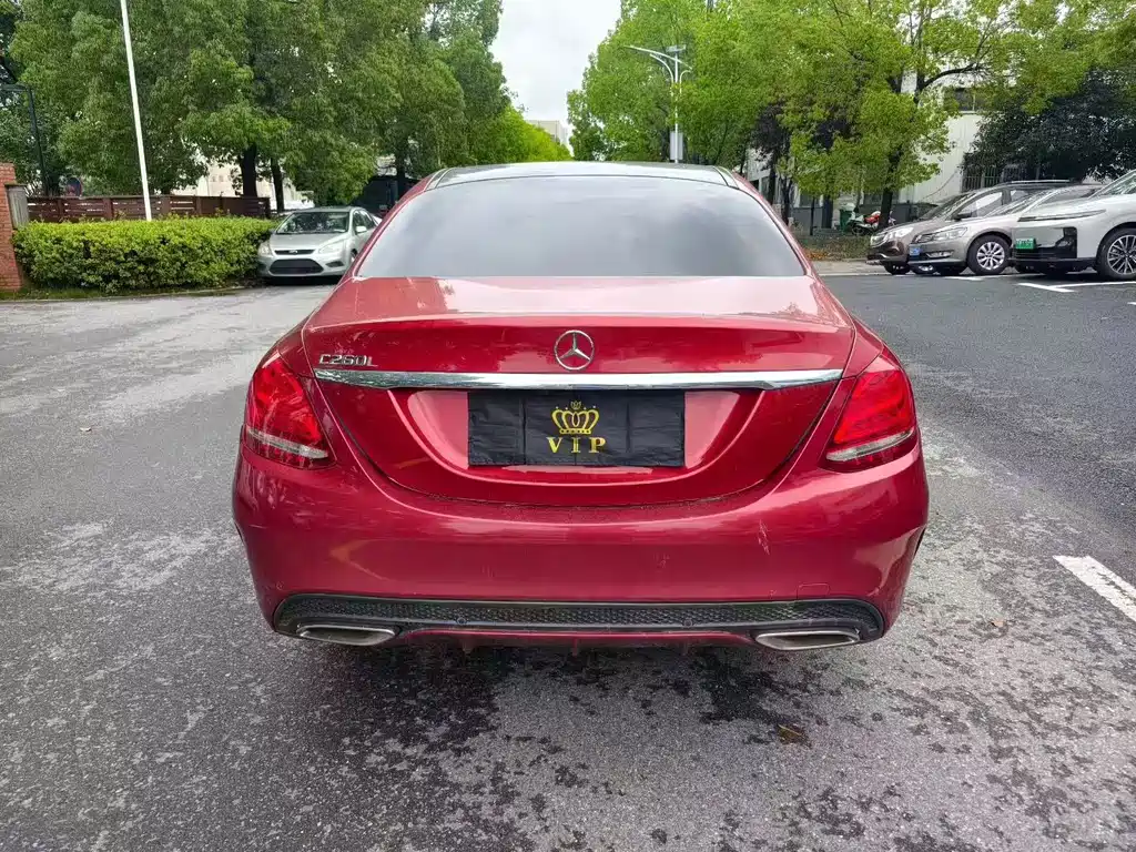 Mercedes-Benz C-Class — миниатюра 7