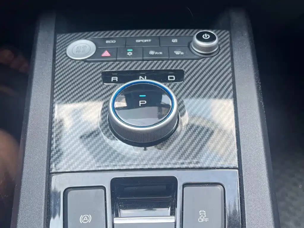 BYD e2 — миниатюра 9